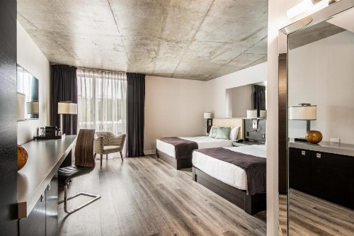 HOTEL10 Montreal image 15