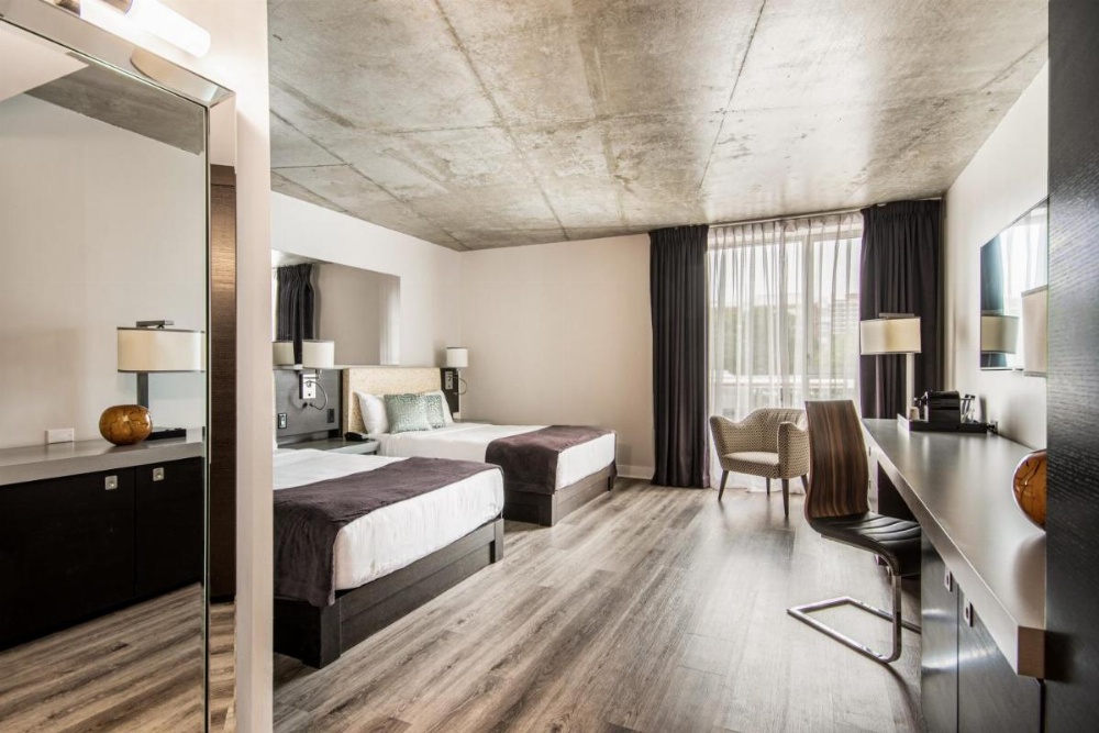 Room image 3